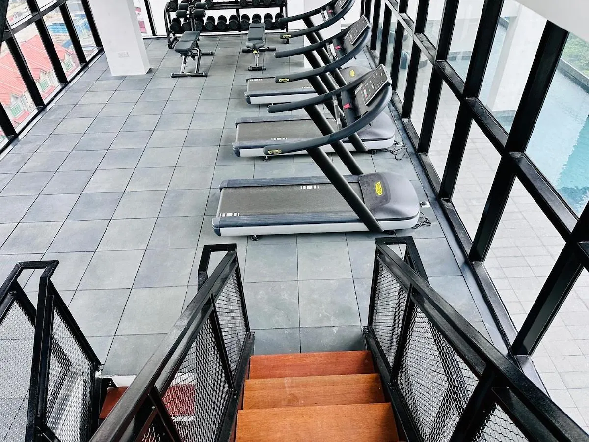 World Class Apartment In Georgetown 3Br 10Pax Jelutong Malaysia