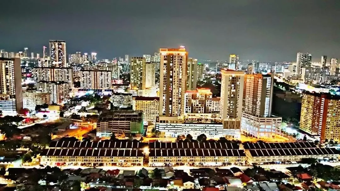 World Class Apartment In Georgetown 3Br 10Pax Jelutong