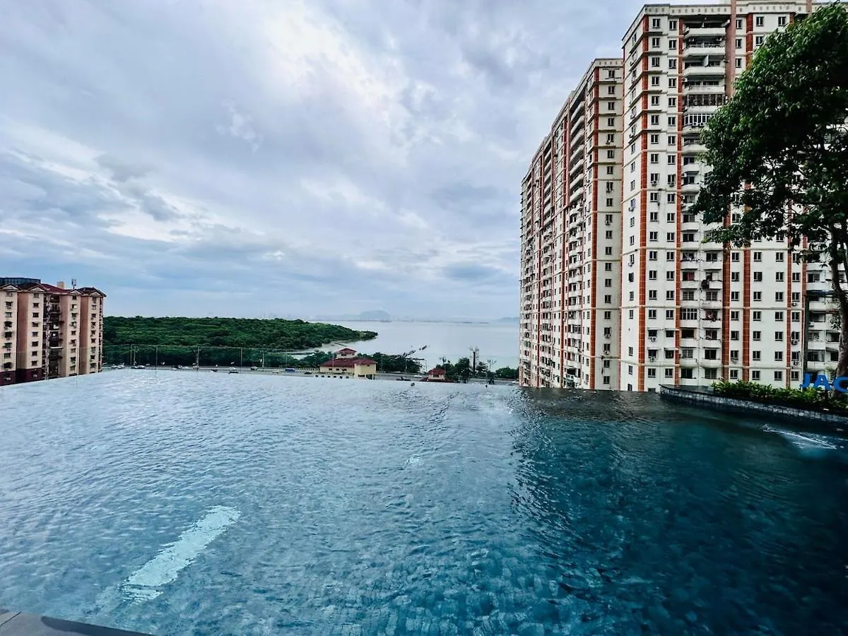 World Class Apartment In Georgetown 3Br 10Pax Jelutong Malaysia